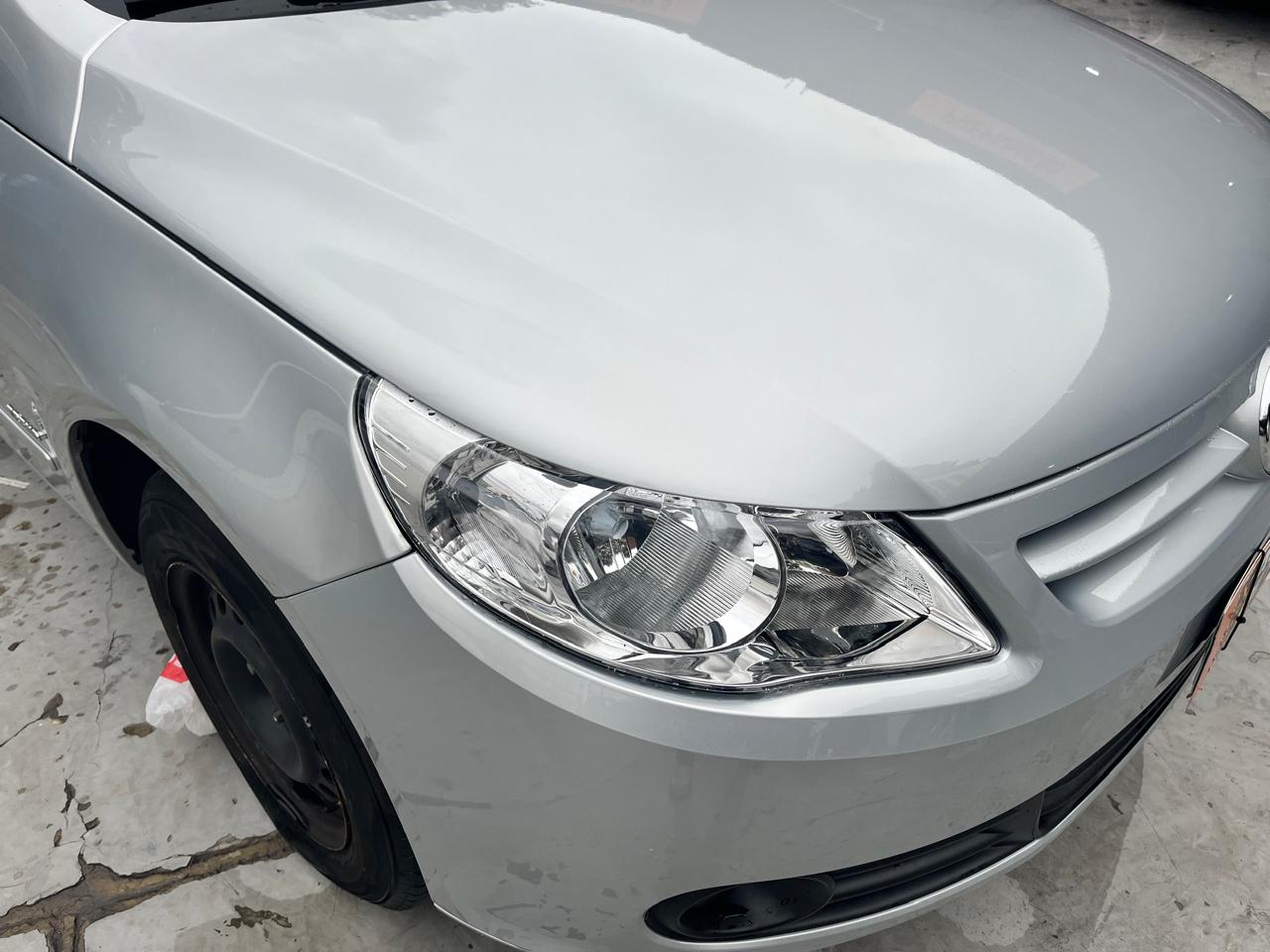 Polimento de Faróis